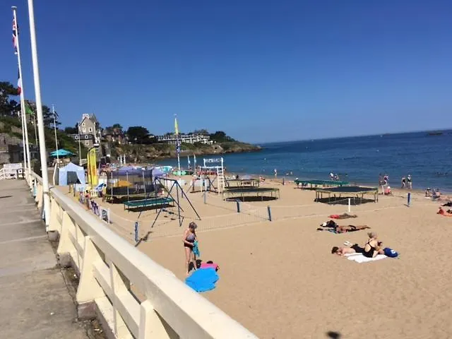 בית נופש קאנקל Charmante Maison Familiale Pres Des Plages Et Du Gr 34 Pour 8 A 10 Personnes Location Uniquement A Partir De 4 Nuitees
